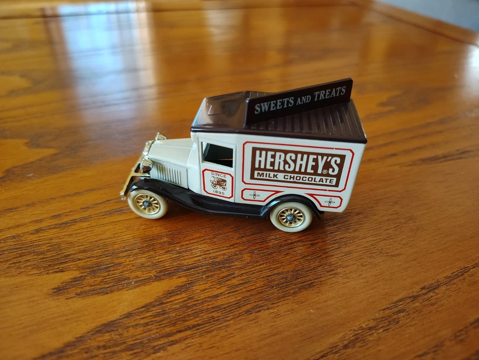 Vintage Lledo Days Gone Series 1934 Ford Model A Delivery Truck Die Cast - Image 1 of 4