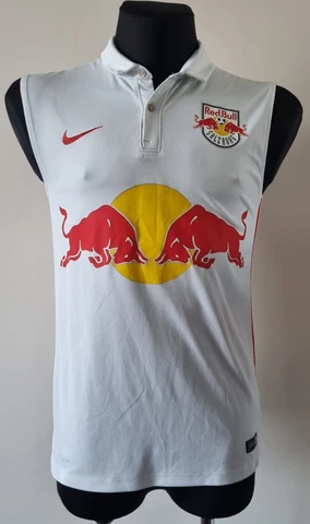 Red Bull Salzburg 2015 - 2016 Home football Nike jersey size Small Cover