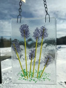 Hyacinth Flowers in Fused Glass - Picture 1 of 2