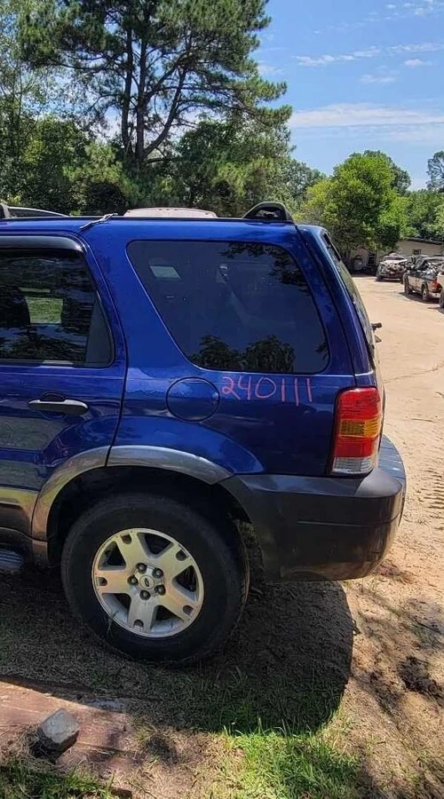2002 03 04 05 06 07 FORD ESCAPE Left Rear Quarter Glass/window Driver Side - Image 1 of 1