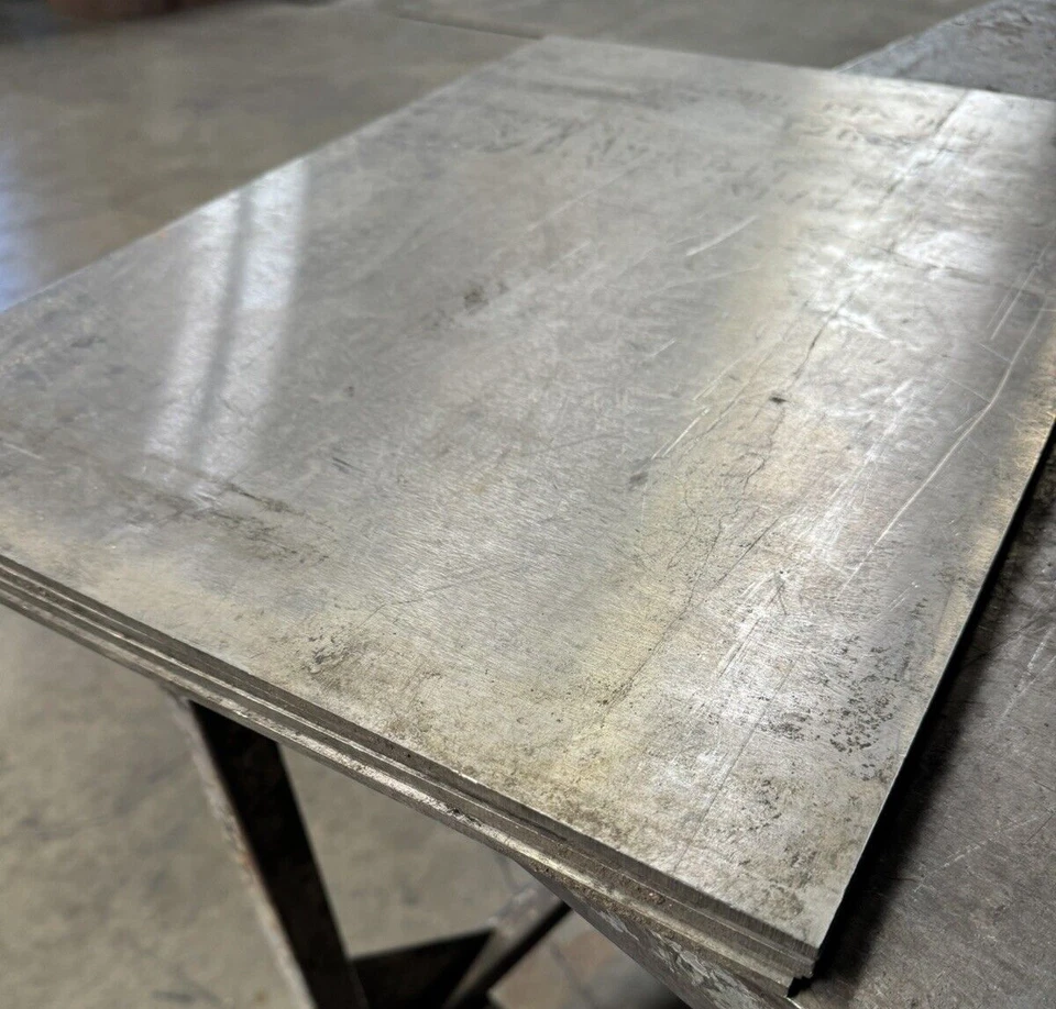 Titanium Plate 6AL4V 24" x 24" x .380" - Imagem 1 de 2