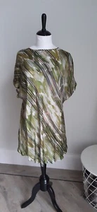 Q Neel Green Dress. Size 20 - Picture 1 of 8