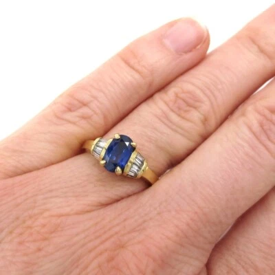 Estate ~ 1.03ct Sapphire & Diamond Engagement Ring 18k Yellow Gold - Image 1 of 4