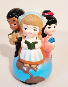 Modellino musicale vintage 1974 Spencer Gifts PERFETTA ARMONIA piccolo mondo bambini - Foto 1 di 8