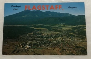 Saluti da Flagstaff, Arizona. (Veduta aerea) Cartolina (X2) - Foto 1 di 2