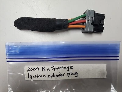 2005-2010 Kia Sportage 2.7L AT Ignition Switch Lock Cylinder PLUG - Image 1 of 3