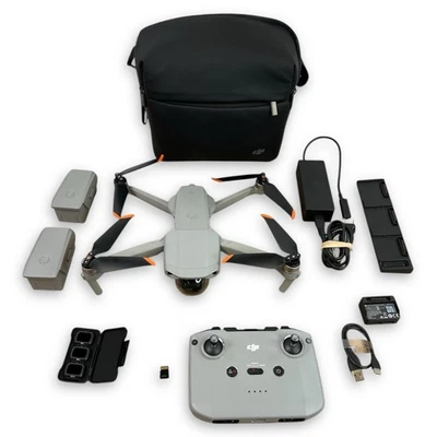 Usado DJI Mavic Air 2 Cuadricóptero Drone Combo: Control Remoto, 3 Baterías, Cargador, Bolsa Foto 1 de 4