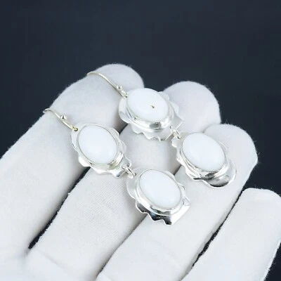 Bianco Corallo Gemma Unico 925 Sterling Orecchini Argento Per San Regalo - Immagine 1 di 4