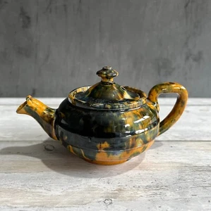 Good 19th Century Miniature Scottish Childs Teapot Whieldon Type Glaze C 1840 - Picture 1 of 7