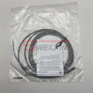 ONE New Festo SME-8-K-24-S6 161756 Proximity switch - Picture 1 of 2