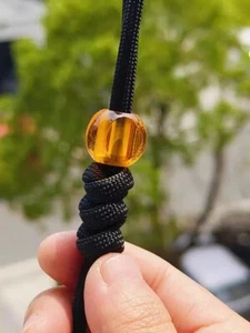 Hágalo usted mismo Cuchillo de resina Cordón Cuentas Paracord Collar Colgante Pulsera Cuentas EDC Dije - Imagen 1 de 5