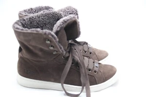 UGG Starlyn Boots Womens Size 6.5 Chocolate Brown Suede Shearling Ankle Sneaker - Picture 1 of 8