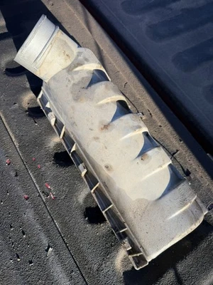 Коробка фильтра воздухоочистителя 1994-2002 Dodge Ram 2500 3500 8,0 л V10 8,0 1999 см. фото - Изображение 1 из 4