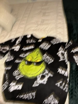 Grinch Sweat Shirt Adult XL - Image 1 of 4