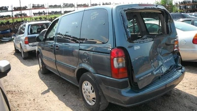 (LOCAL PICKUP ONLY) Passenger Quarter Glass Regular Wb 112" Fits 97-05 VENTURE 1 - Imagem 1 de 4