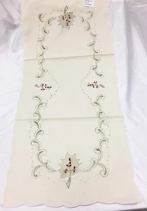 Elegant Embroidery Table Runner Beige VCHR-20 - Picture 1 of 3