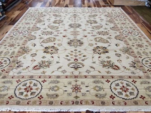 8 x 10 Ivory & Gold Vegetable Dyed Indo Gazni Hand Knotted Wool Carpet  - Picture 1 of 12
