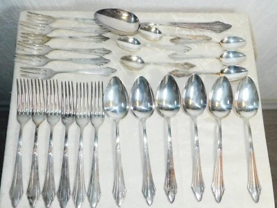 Bundle 25 X Posate " WMF Ventaglio Design " 90er Argento - Immagine 1 di 4