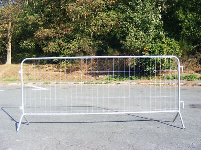 Absperrung Absperrgitter Demogitter Mobilzaun Absperrzaun mit Draht 2,5m - Bild 1 von 3