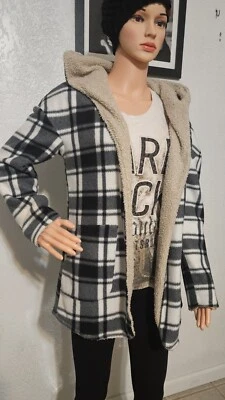 Abrigo chaqueta con capucha de peluche forrado de felpa a cuadros Grunge años 90 tendencia pequeño para mujer 😍  Foto 1 de 4