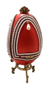 Xmas Music Box Fine Art Egg Diorama 3 Doors "Santa Clause is Coming to Town" - Picture 1 of 18