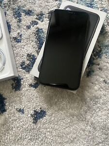 Apple iPhone XR - 64GB - Black (Unlocked) - Good Condition