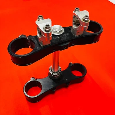 KTM 450 ABRAZADERAS TRIPLES ÁRBOLES 18-20mm GENUINO OEM KTM 450 XCF SXF EXC (2007-2012) Foto 1 de 4