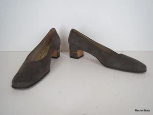 Ferragamo Heels Pumps Sz 7 3A 7AAA Brown Suede Shimmer Gold Banded Block Heel - Picture 1 of 11