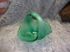 VIKING ART GLASS EPIC LINE - Frosted Mint Green Basket - Picture 1 of 4