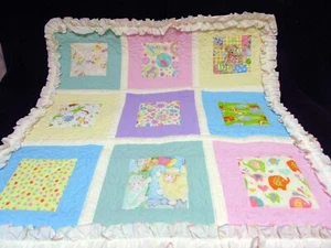 Handgefertigte Babydecke mit Tiermotiv 9 Quadrate 32 Zoll x 32 Zoll mit passendem Kissen - Bild 1 von 9