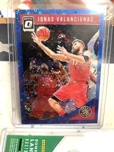 2018-19 Panini Donruss Optic Jonas Valanciunas Fast Break Blue /50! Raptors - Picture 1 of 2