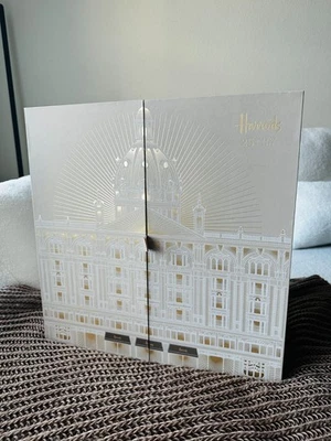 HARRODS  The Harrods Christmas Beauty Advent Calendar 2025 (Worth $1500+)  New - Image 1 of 4