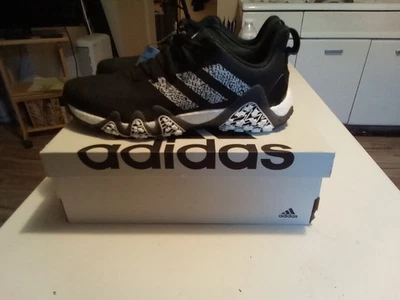 Nuevos zapatos de golf Adidas CodeChaos 22 para hombre Boost negros/blancos GX2618 Foto 1 de 4