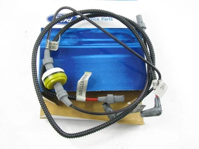 NUEVO OEM Ford E3AE-FA válvula de retardo de vacío con arnés de vacío - 1983 Ford 2150 2-BBL Foto 1 de 4