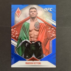 2022 Panini UFC Chronicles Phoenix Marvin Vettori #320 Blue Refractor #84/99