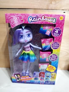 Nuevo Muñeco Arco Iris Boxy Girls Edición Limitada - Violeta (Púrpura) Nuevo en Caja - Imagen 1 de 4