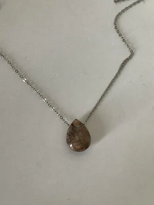 Collar Colgante Piel de Leopardo Jaspe Delicado Cadena Inoxidable Lágrima Piedras Preciosas Foto 1 de 4