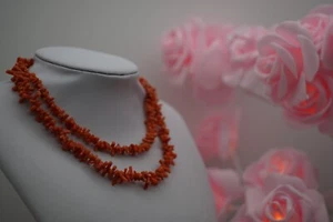 Antique Art Deco Long Natural Coral Necklace Gold Original Clasp - Picture 1 of 8