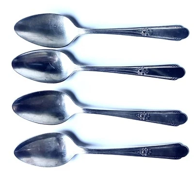 Cubiertos con plato de plata Wm Rogers MEMORY Hiawatha International 4 cucharas soperas de colección Foto 1 de 4