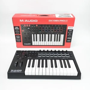 M-Audio Oxygen Pro 25 Powerful 25-key USB Powered MIDI Controller- READ - Picture 1 of 6