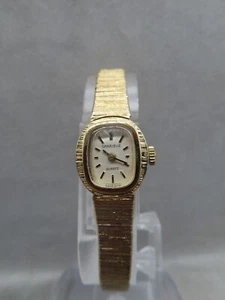 Vintage Caravelle Ladies Gold Electroplate Quartz Watch New Battery - Picture 1 of 15