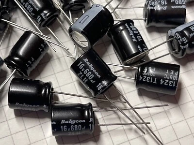 10x  RUBYCON ZLH - 680uF 16V LL - 105C 6000h - RM7,5 - 10x12,5mm - Low ESR Audio - Bild 1 von 3