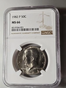 1982 P KENNEDY HALF DOLLAR NGC MS-66 - UNCIRCULATED - CLAD - CERTIFIED SLAB -50C - Picture 1 of 2