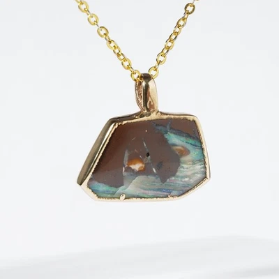 Colgante de ópalo de roca australiano "Cloud" enchapado en oro de plata de ley Foto 1 de 4