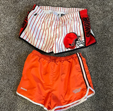NFL Team Cleveland Browns Shorts Womens Size M/L Lot Of  2 Running Gym Athletic Cover