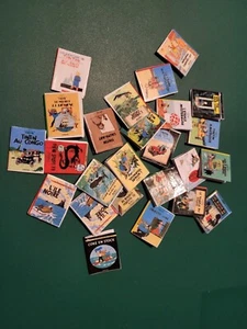 ensemble de bd TINTIN 4 premières pages pour maison de poupée 1:12 ou DIORAMA - Photo 1/12