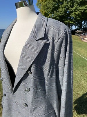 Chaqueta Blazer Lane Bryant Elástica A Medida Talla 28 Gris A Cuadros Negro Blanco Nuevo con Etiquetas Foto 1 de 4