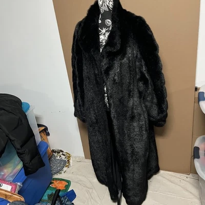 Abrigo largo negro con botones Olympia Limited Inc talla XL cuello de piel sintética 2 bolsillos Foto 1 de 4