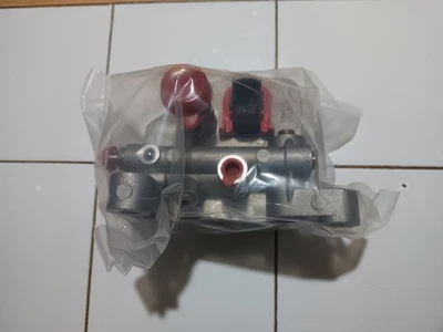 Dorman 904-5520 Hydrocarbon Dosing Module Compatible with Mack/Volvo Models Foto 1 de 4