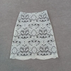 L'agence Skirt Womens Size 4 Black White Lace A-Line Workwear Doily Casual - Picture 1 of 11